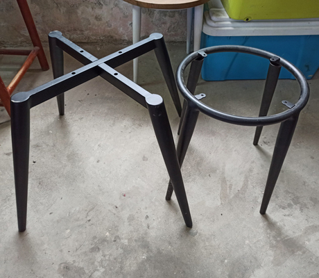 Moderno estilo interior personalizado Rectangular base de móveis de metal com acabamento de prata