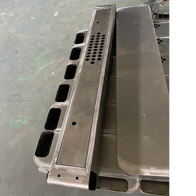 Caixa de luz de chapa de metal de armazenamento elétrico com diferentes knockouts com base no tamanho